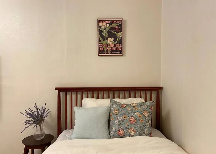 Rosie House, Gangnam Station 5min, Airportbus, Korean House Experience, Independent * ソウル特別市