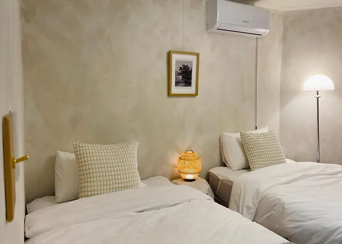 Rosie House, Gangnam Station 5min, Airportbus, Korean House Experience, Independent